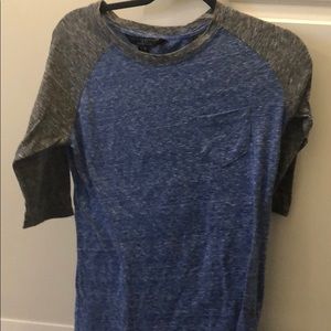 blue and grey t-shirt